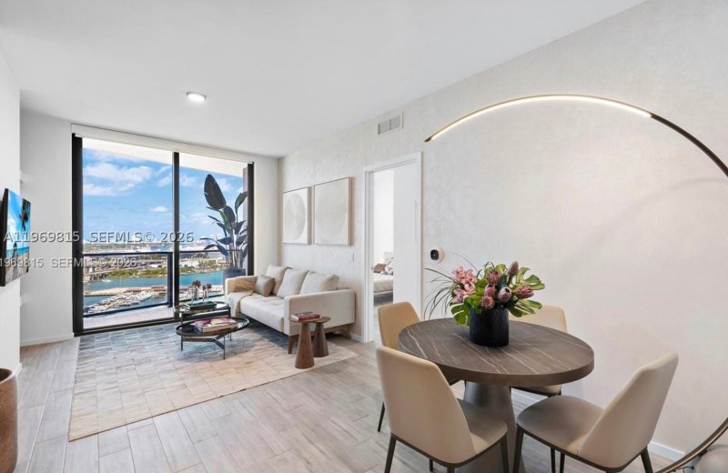 Condo for sale at The Elser Hotel and Residences 3811
