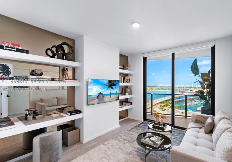 Condo for sale at The Elser Hotel and Residences 3811