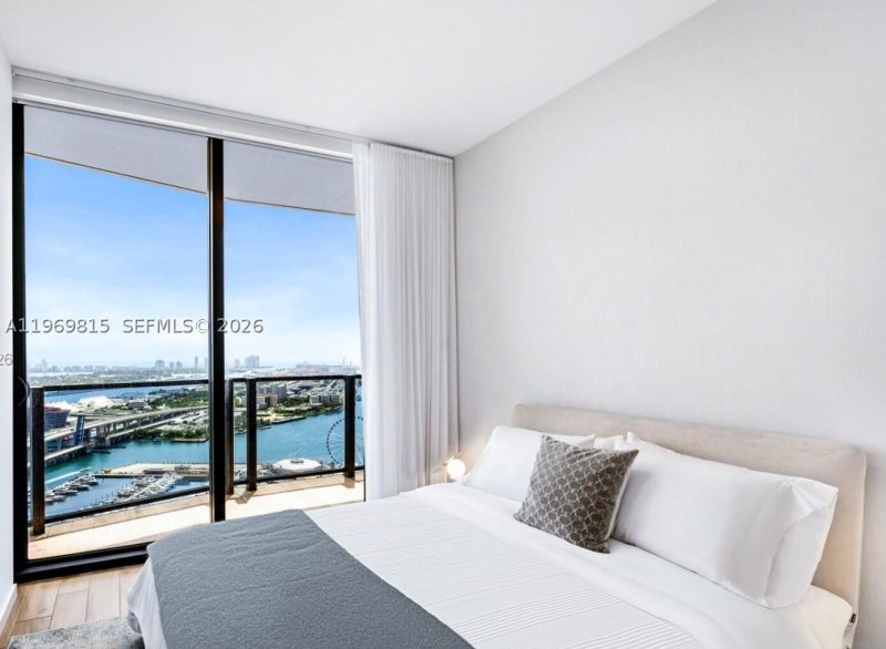 Condo for sale at The Elser Hotel and Residences 3811