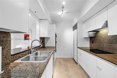 Alquiler de apartamento en 1500 Ocean Drive 704