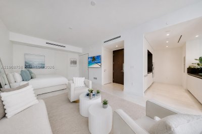 Comprar apartamento no Aston Martin Residences 1105C