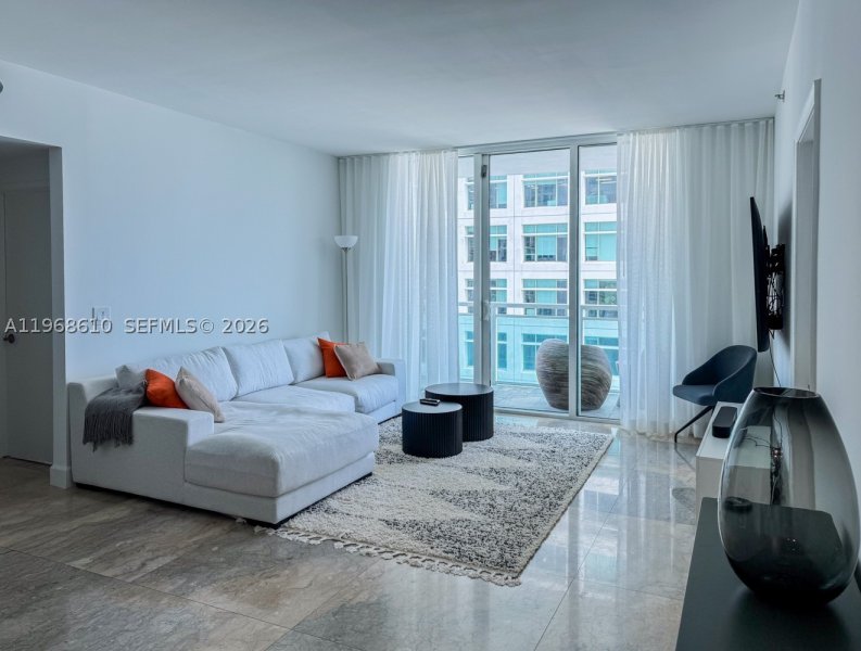 Apartment for rent at The Plaza Tower I 1504