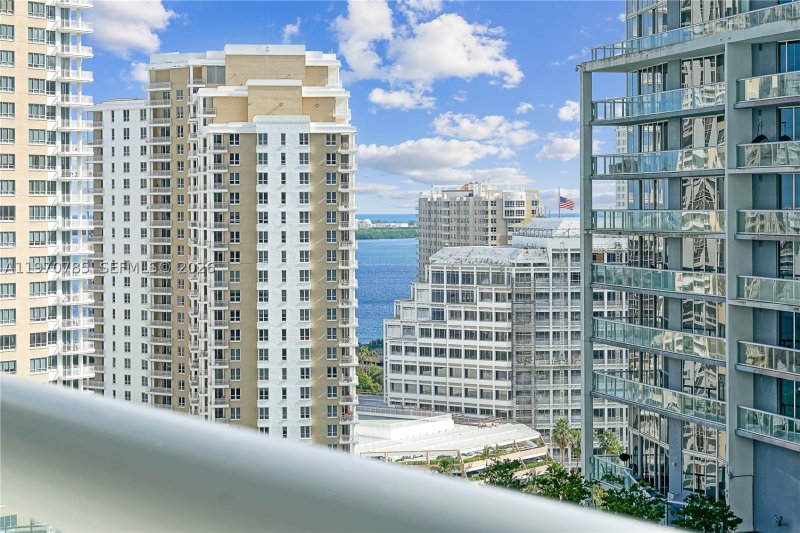 Aluguel de apartamento no Icon Brickell Tower I 1913