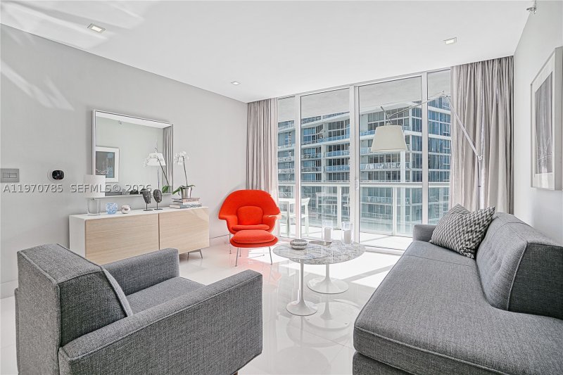 Aluguel de apartamento no Icon Brickell Tower I 1913