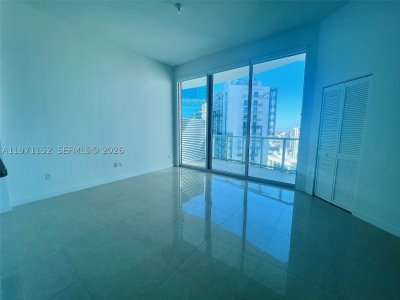 Comprar apartamento en Met 1 PH-3907