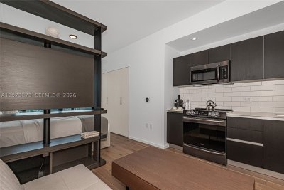 Aluguel de apartamento no The Elser Hotel and Residences 4512