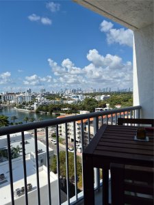 Comprar apartamento en Mirasol Ocean Towers 1404
