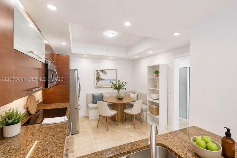 Condo for sale at Aventura Marina II 1212