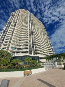1000 Williams Island Apt #508