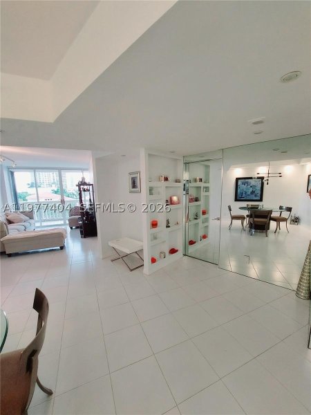Apartment for rent at 1000 Williams Island 508