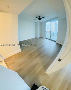 Comprar apartamento no Latitude On The River 1605