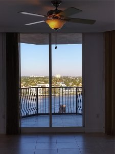 Aluguel de apartamento no Jackson Tower 1005d