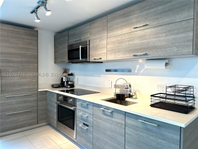 Comprar apartamento no Paraiso Bay Miami 2108