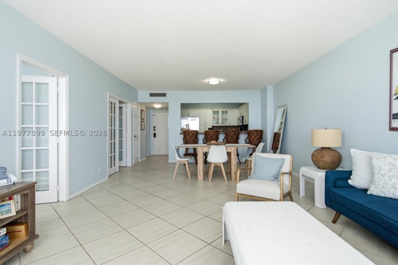 Condo for sale at Pavilion 505