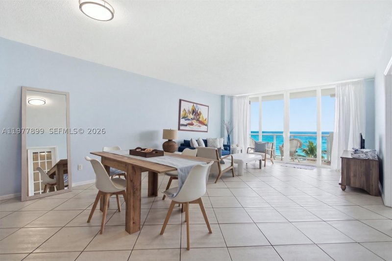 Condo for sale at Pavilion 505