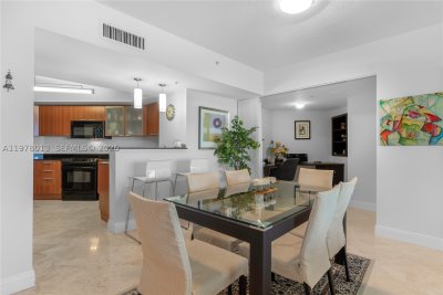 Alquiler de apartamento en La Perla 3803