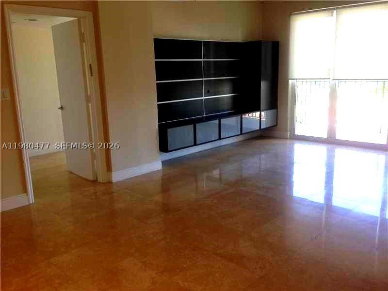 Condo for sale at Turnberry Village South 806