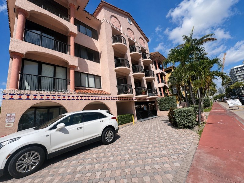 Condo for sale at Atlantic Rose 105