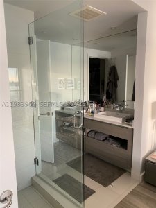 Alquiler de apartamento en Icon Bay 2807