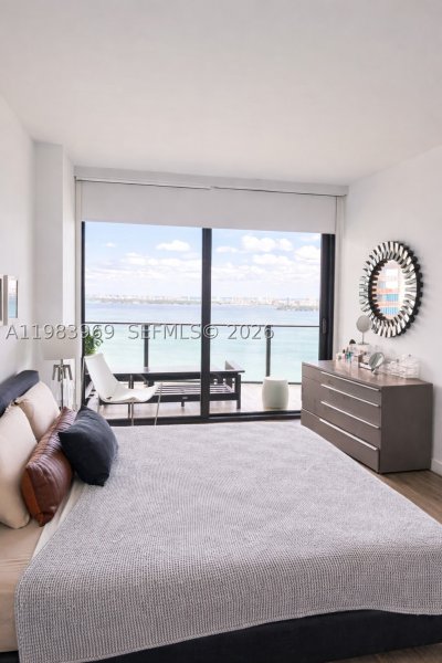 Alquiler de apartamento en Icon Bay 2807
