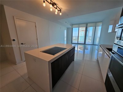 Paramount Miami WorldCenter Apt #4000