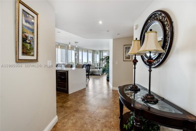 Aluguel de apartamento no Beach Club Two 1108