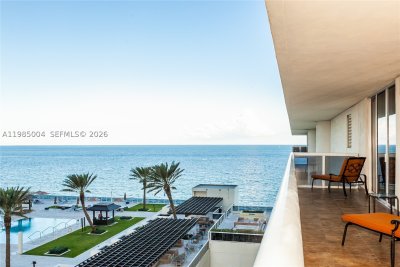 Aluguel de apartamento no Beach Club Two 1108
