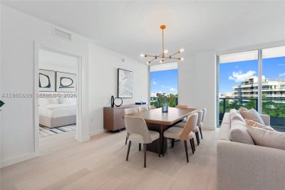 Alquiler de apartamento en La Baia South 604