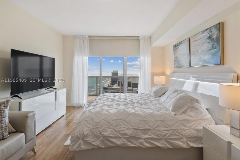 Apartment for rent at Beach Club Two 4706