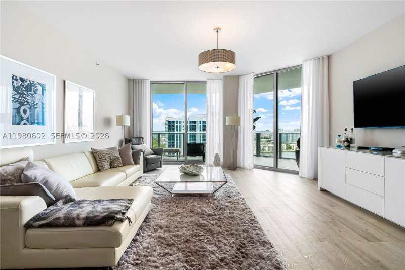 Condo for sale at Marina Palms Yacht Club 2305