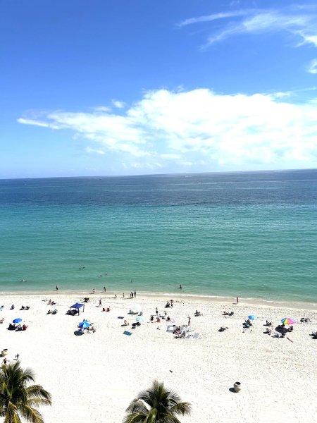 Condo for sale at Edgewater Beach Tower 1105