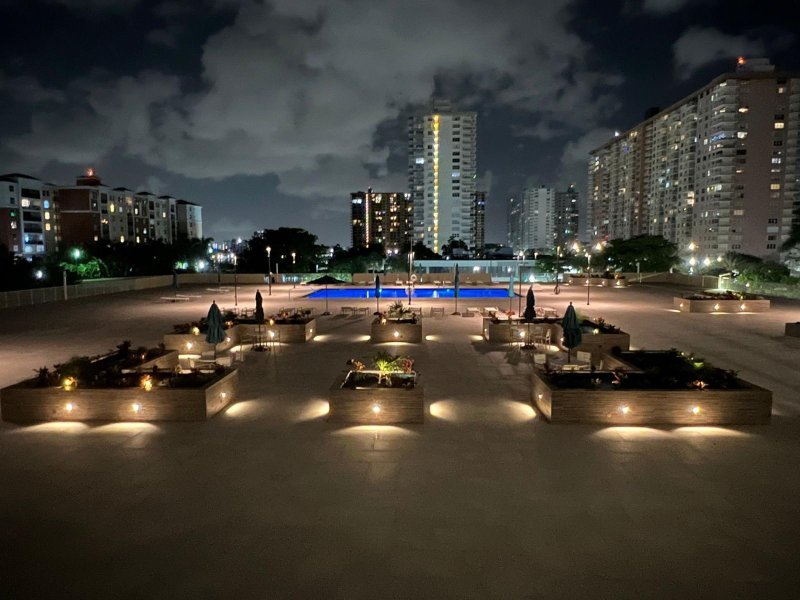 Condo for sale at Winston Towers 414