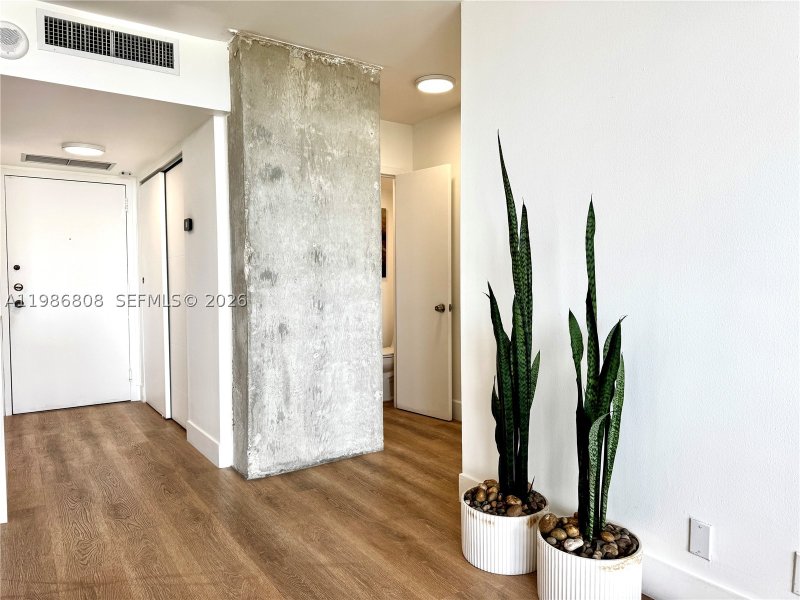 Condo for sale at Bayview Towers A909