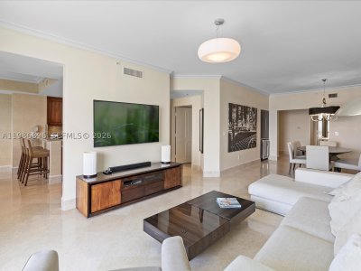 Alquiler de apartamento en Acqualina Resort & Spa 2903