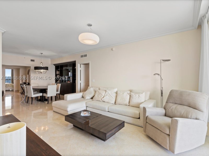 Aluguel de apartamento no Acqualina Resort & Spa 2903