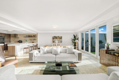 Comprar apartamento no 5600 Collins D
