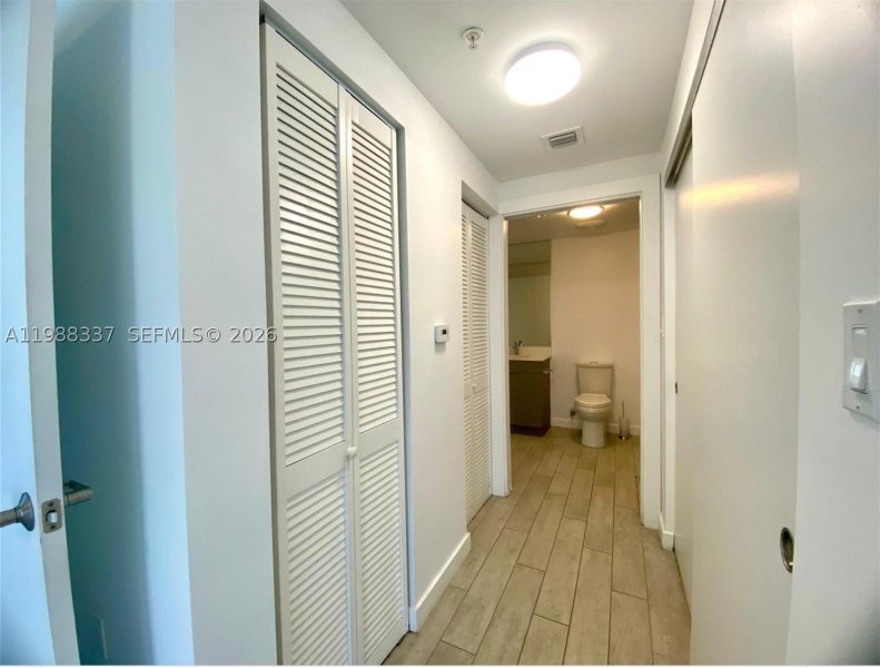 Condo for sale at 26 Edgewater 514