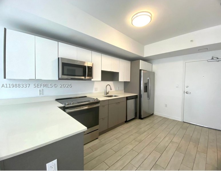 Condo for sale at 26 Edgewater 514
