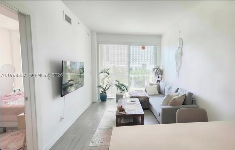 Condo for sale at 26 Edgewater 514