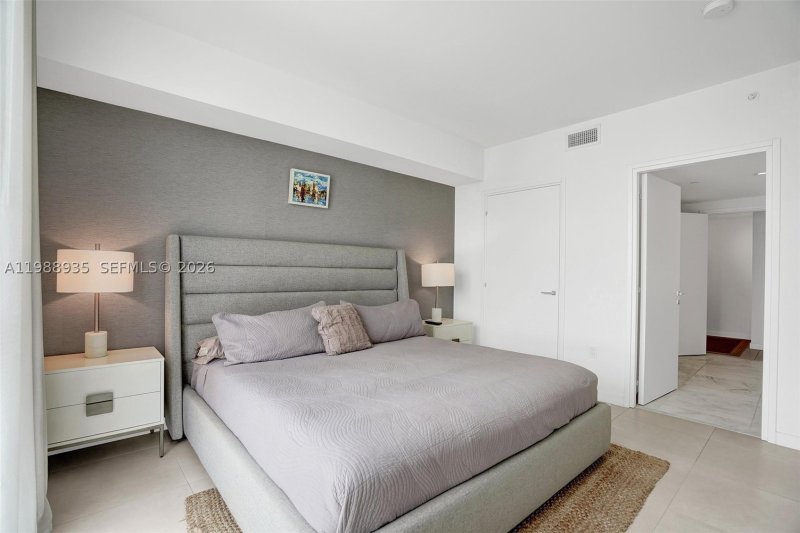 Apartment for rent at Tiffany House 513