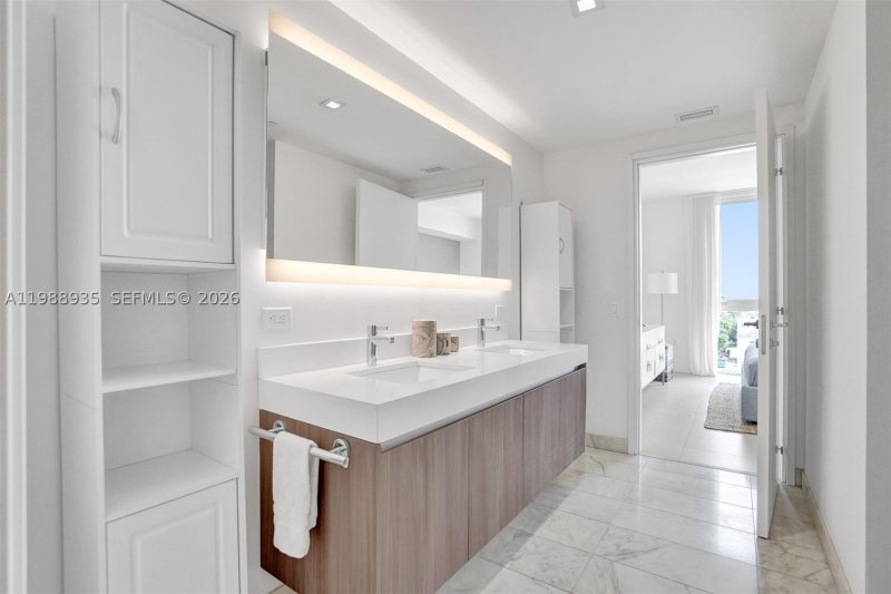 Apartment for rent at Tiffany House 513