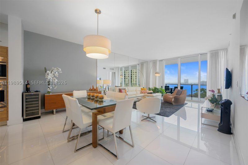 Apartment for rent at Paramount Bay 803