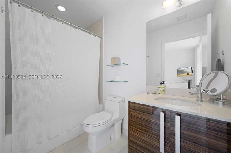 Apartment for rent at Paramount Bay 803