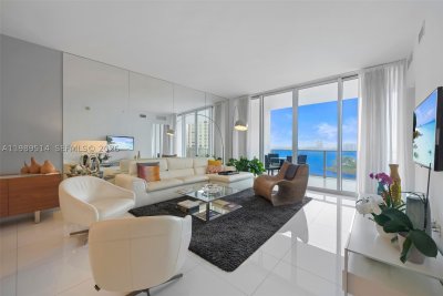 Paramount Bay Apt #803