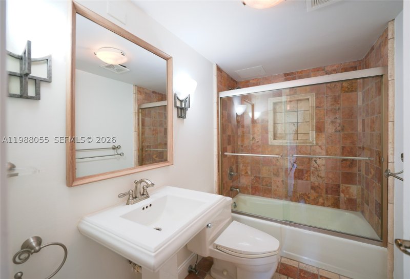 Condo for sale at Key Colony III Emerald Bay 320