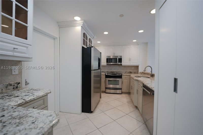 Condo for sale at Key Colony III Emerald Bay 320