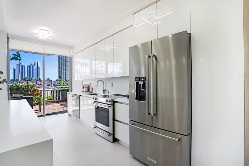Alquiler de apartamento en Mystic Pointe 200 111