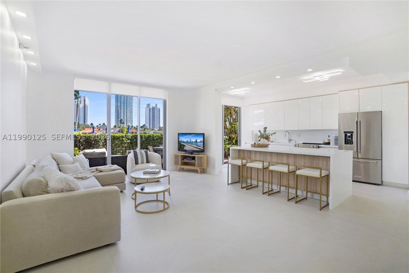 Alquiler de apartamento en Mystic Pointe 200 111