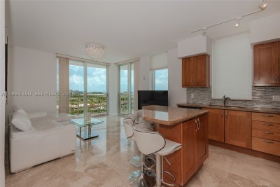 Aluguel de apartamento no Duo Condo 1407E