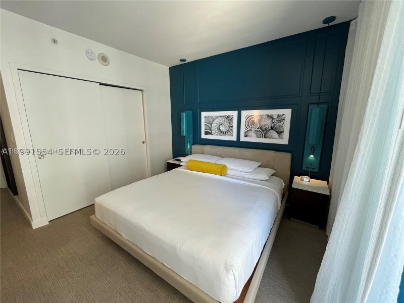 Condo for sale at Sole 1501